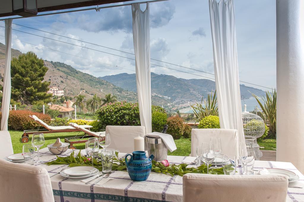Luxury Taorum Villa With Spectacular Sea Views In Taormine Extérieur photo