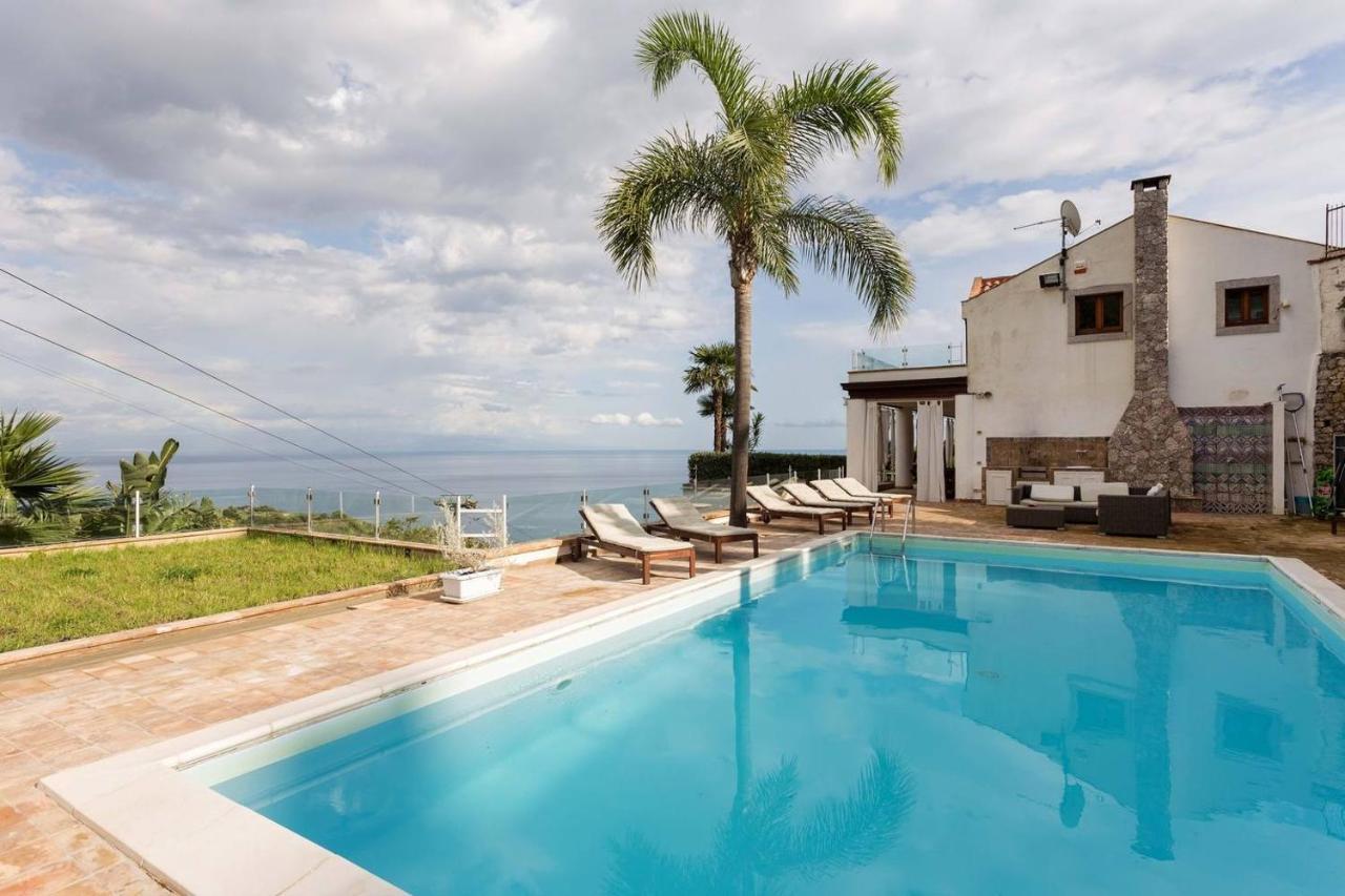 Luxury Taorum Villa With Spectacular Sea Views In Taormine Extérieur photo