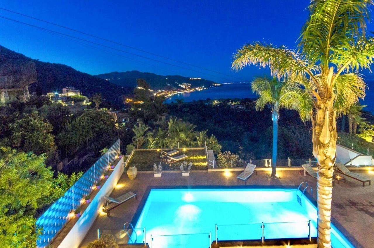 Luxury Taorum Villa With Spectacular Sea Views In Taormine Extérieur photo