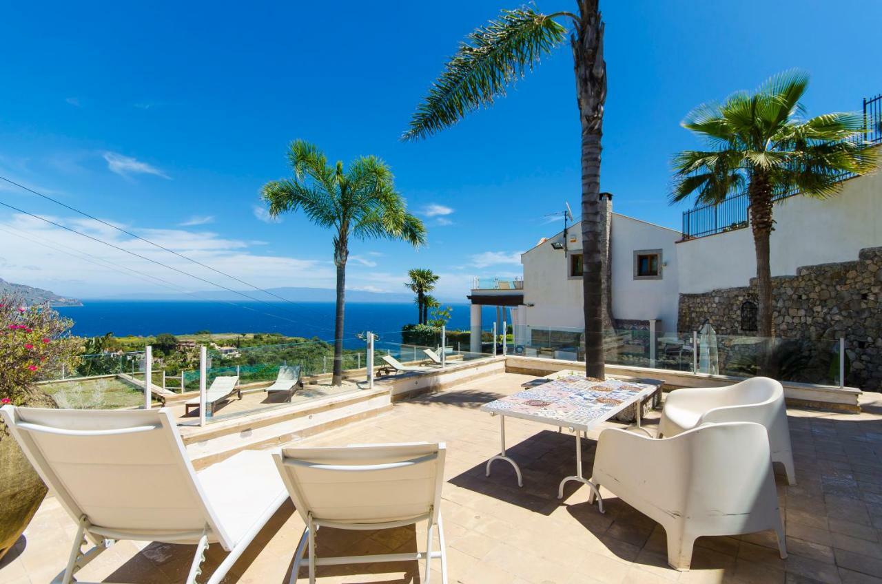 Luxury Taorum Villa With Spectacular Sea Views In Taormine Extérieur photo